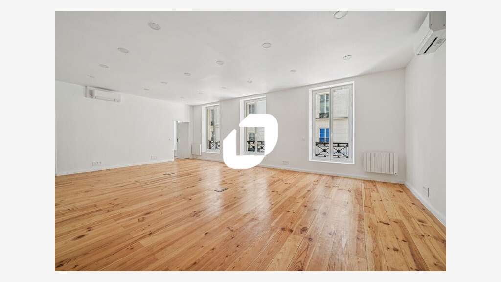 A louer Bureaux 626m² Paris