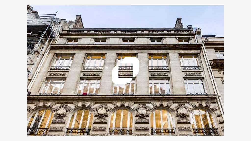 A louer Bureaux 247m² Paris