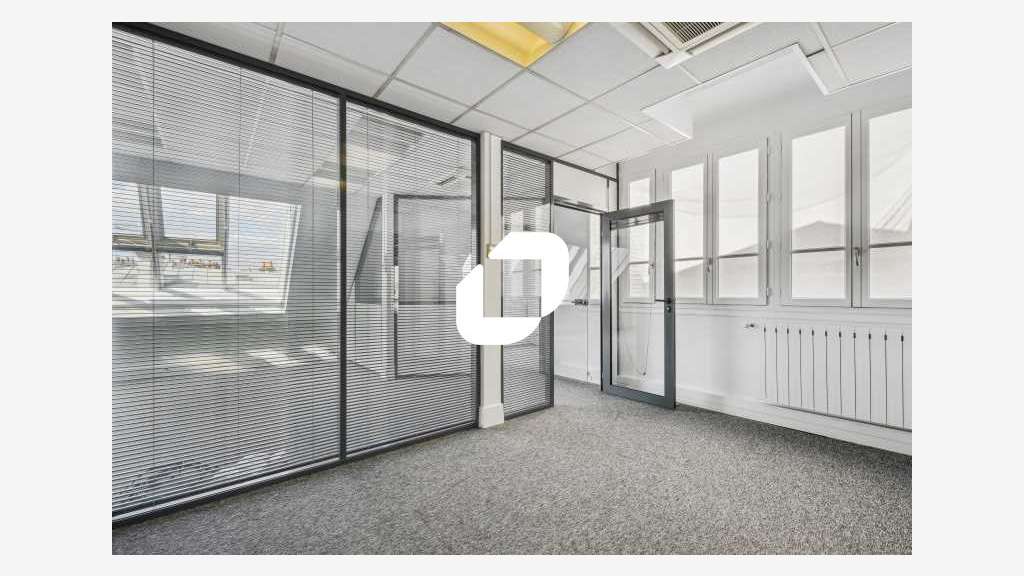 A louer Bureaux 247m² Paris