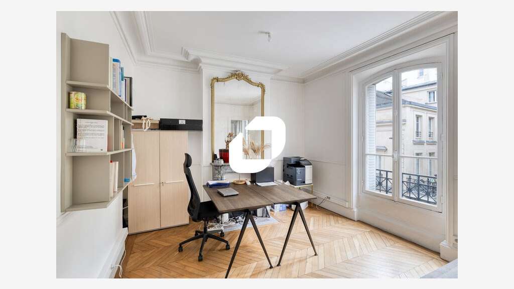 A louer Bureaux 91m² Paris