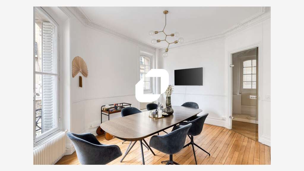 A louer Bureaux 91m² Paris