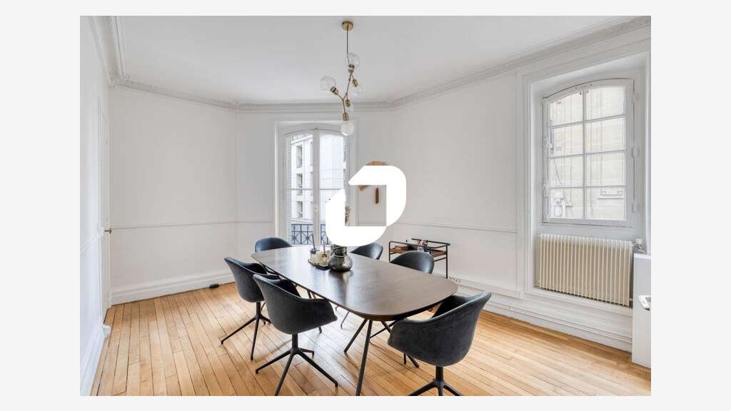 A louer Bureaux 91m² Paris