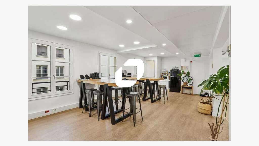 A louer Bureaux 375m² Paris