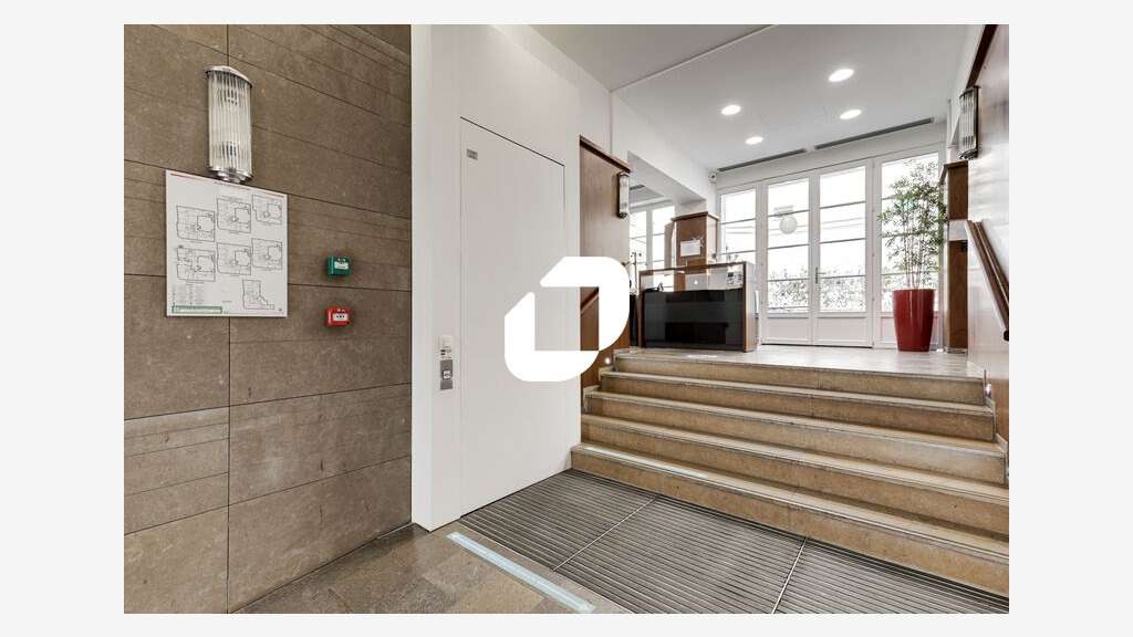 A louer Bureaux 375m² Paris
