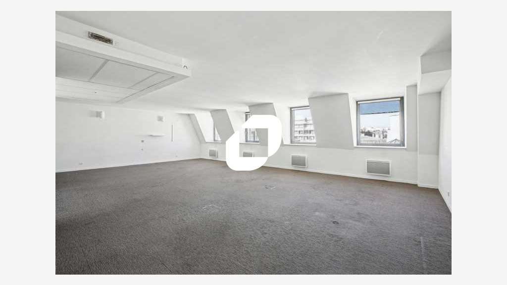 A louer Bureaux 611m² Paris