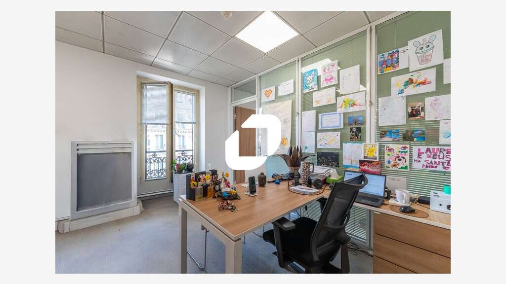 A louer Bureaux 94m² Paris