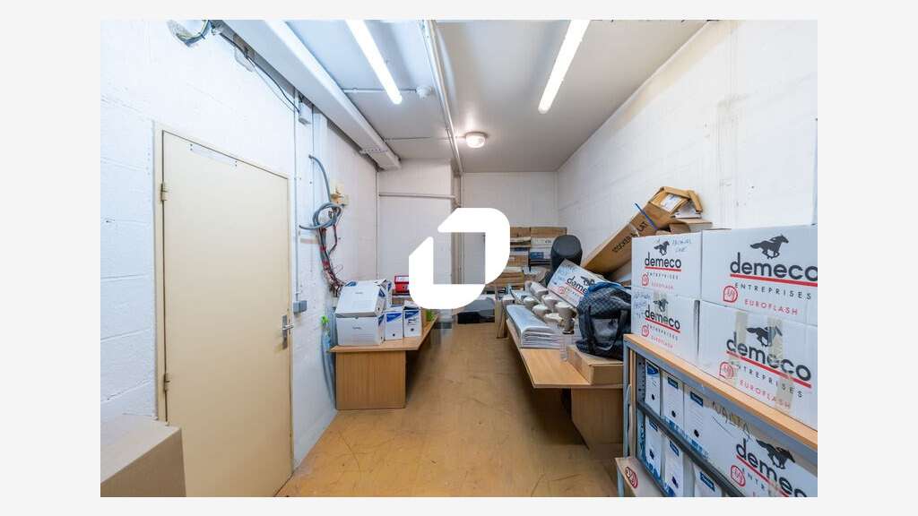 A louer Bureaux 94m² Paris