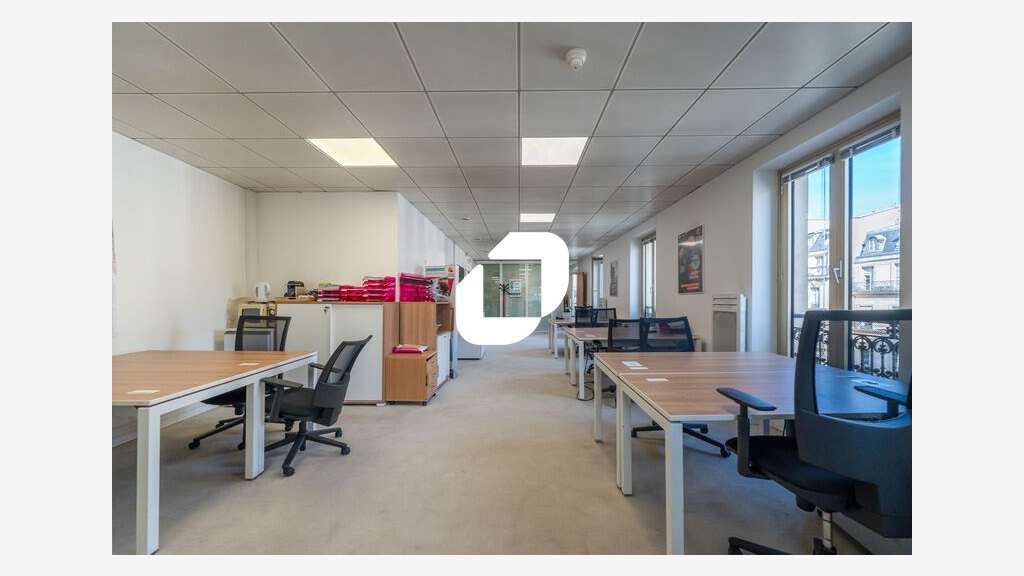 A louer Bureaux 94m² Paris