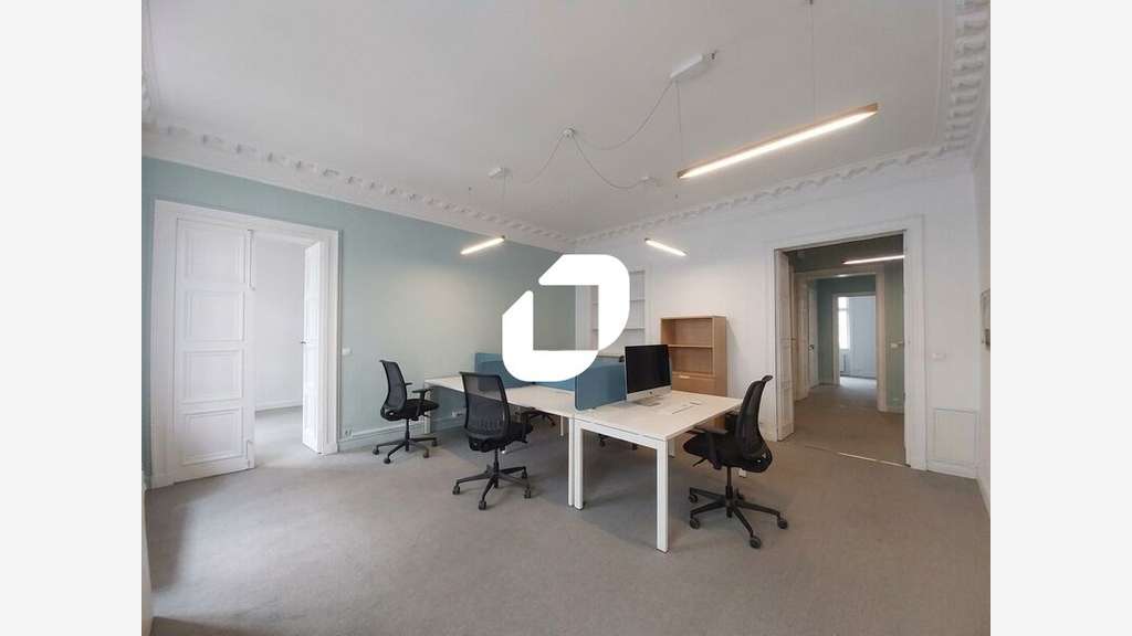 A louer Bureaux 106m² Paris