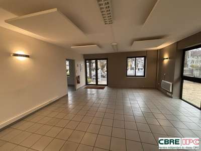 Location bureaux 424m² à Pau quartier Trespoey