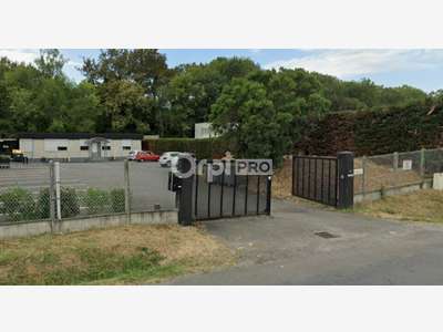 Bureaux 120m² à louer à Pau IndusNord 
