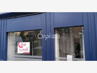 Local 86m² à louer proche centre ville Pau 
