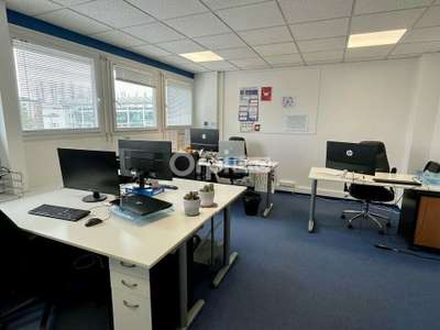 Bureau de 75m² à louer Pau prox pôle universitaire