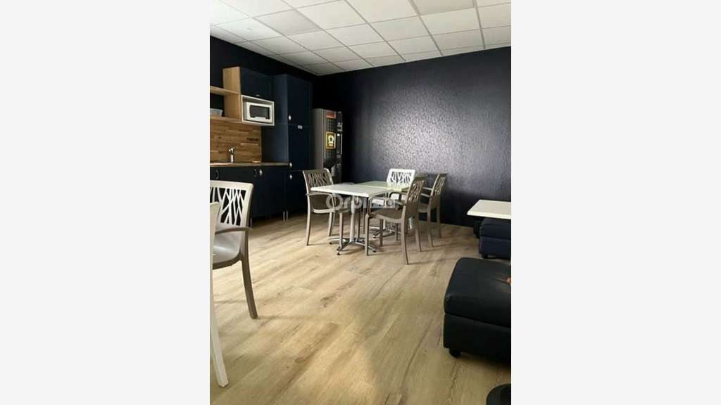 Bureau 35m² à louer à Pau Est