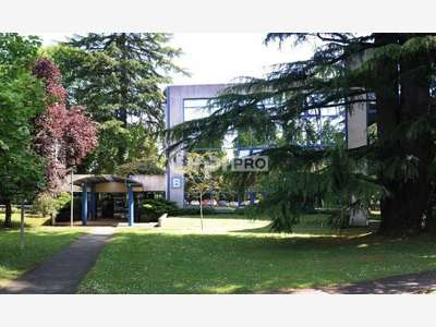 Bureaux 26m² à louer à Pau Est