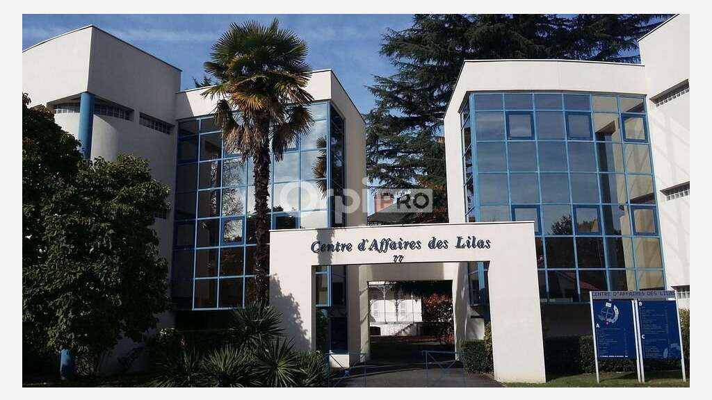 Bureau de 21m² à louer à Pau Est