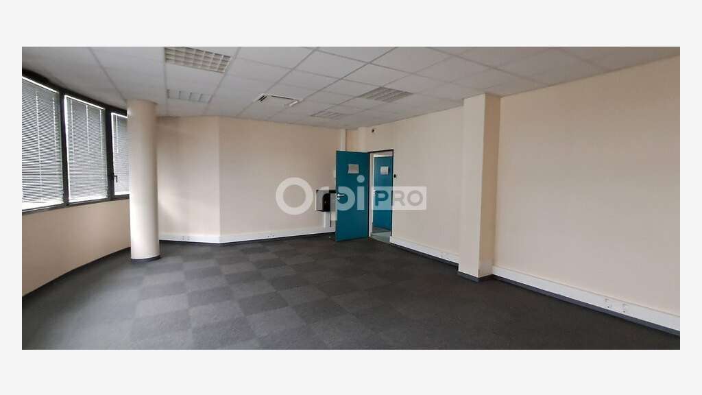 A louer bureaux de 45m² à Pau Université Hélioparc
