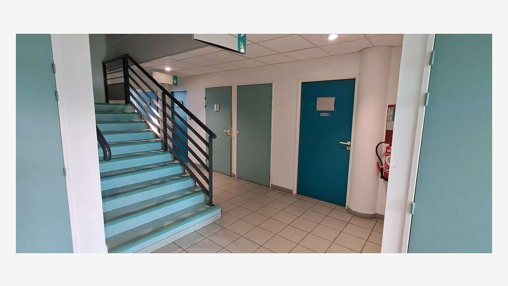 A louer 3 bureaux de 35 à 38m² à Pau Nord