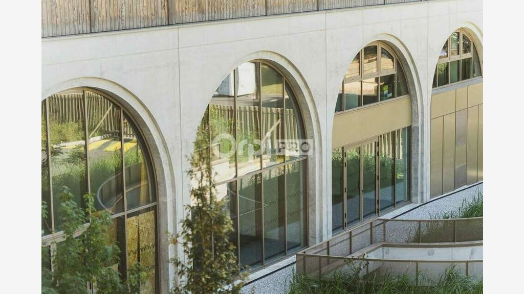 A louer bureaux 18m² Pau quartier Saragosse