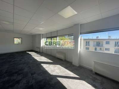 Location bureaux proche centre de Pau