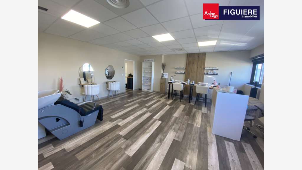 Bureaux de 90m² à louer à Pelissanne Bas Taulet