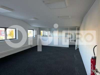 A louer bureaux 100m² idéalement situés à Périgny
