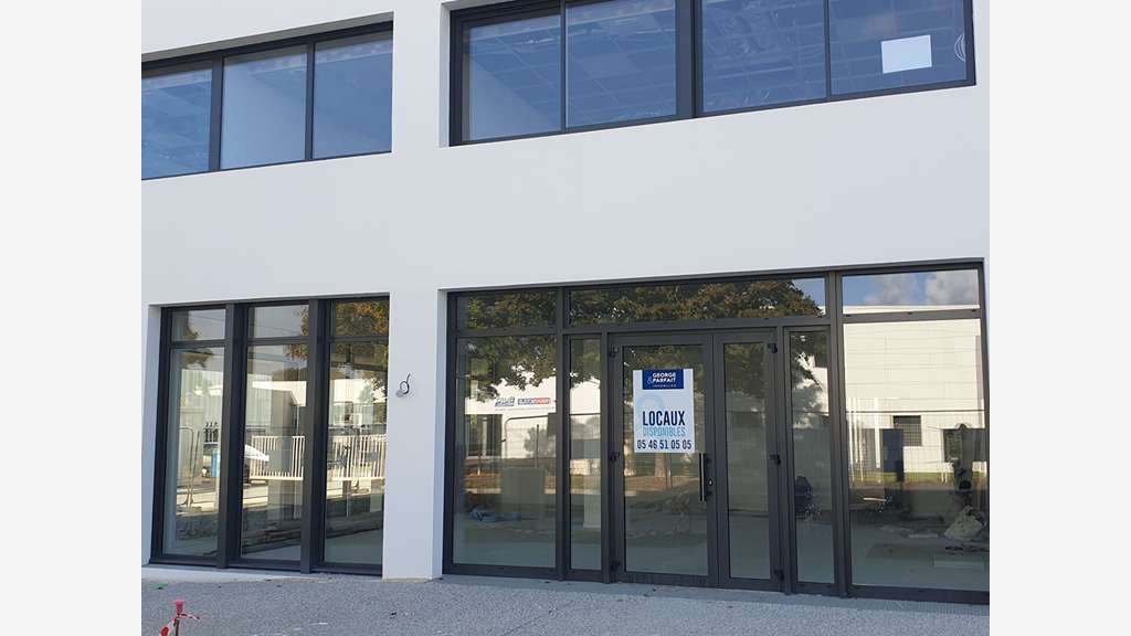 A louer bureaux 80m² Zone Industrielle Périgny