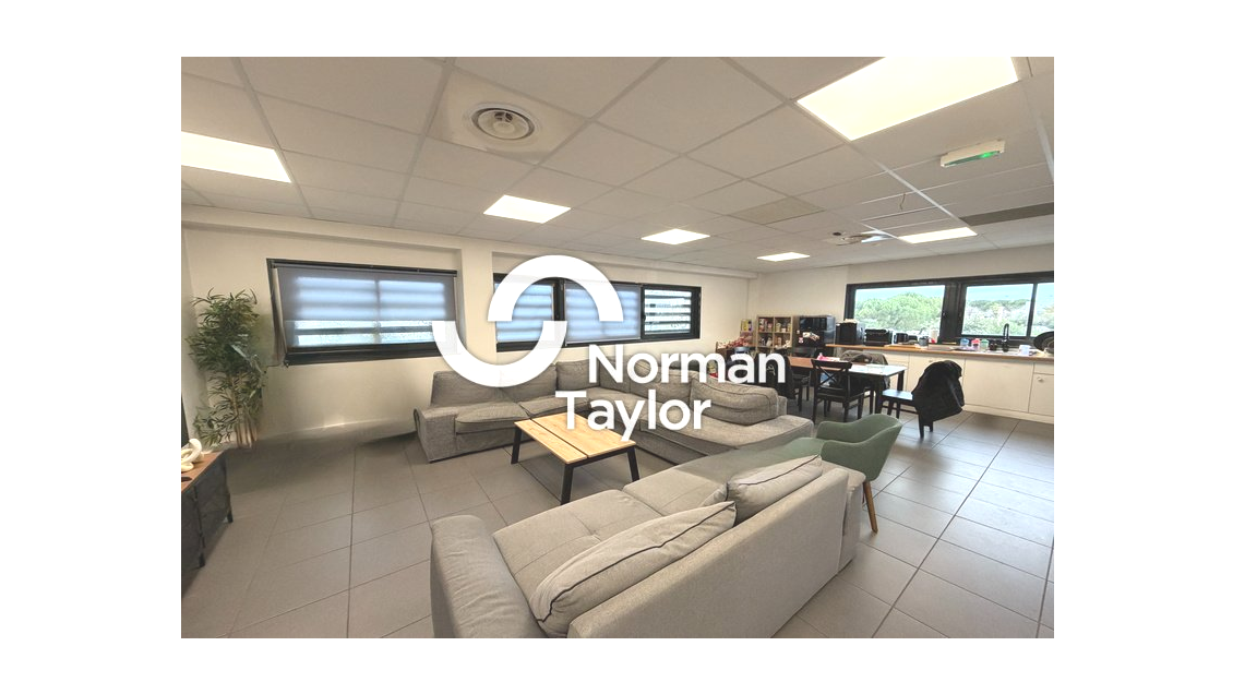 Bureaux 230m² à louer à Pérols / Montpellier Sud
