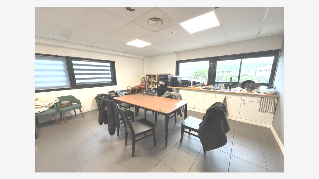 Bureaux 230m² à louer à Pérols / Montpellier Sud