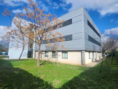 A louer bureaux PMR et lumineux 230m² à Pérols