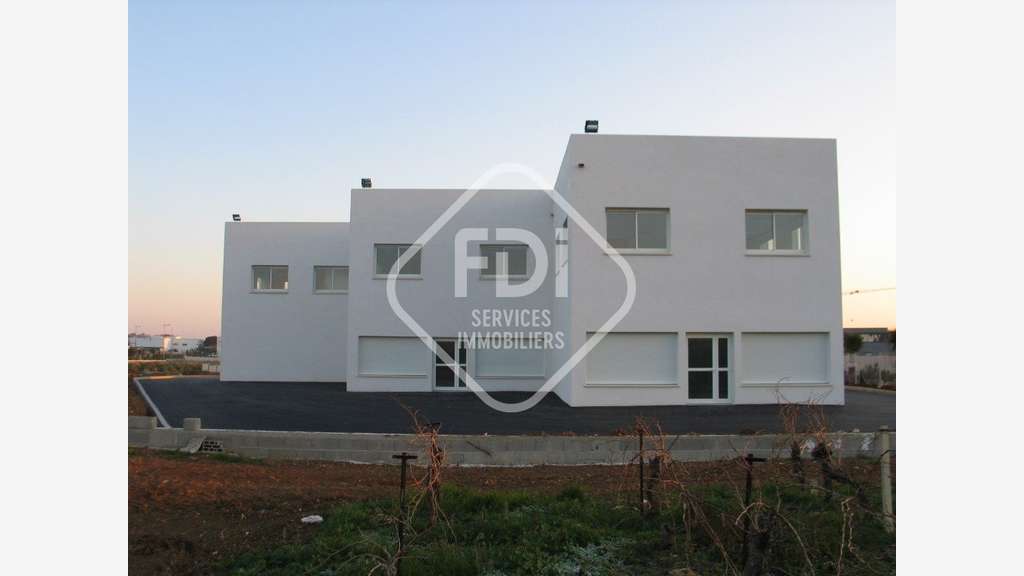 BUREAUX A LOUER - PEROLS