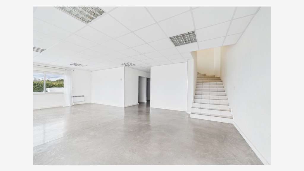Bureaux 120m² à louer à Montpellier Sud