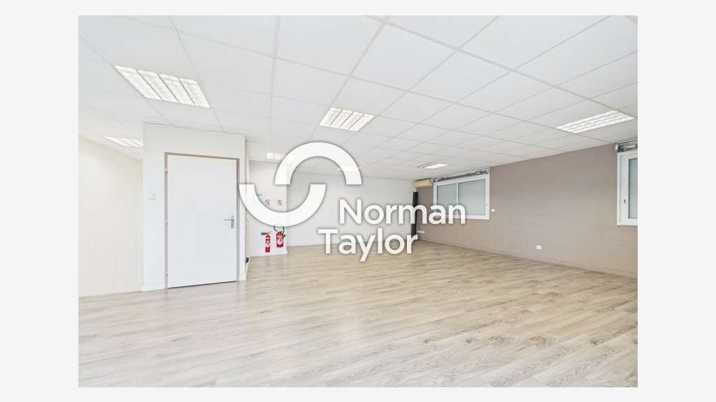 Bureaux 120m² à louer à Montpellier Sud
