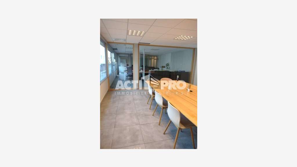 À louer bureaux R+1 à Perpignan Tecnosud2