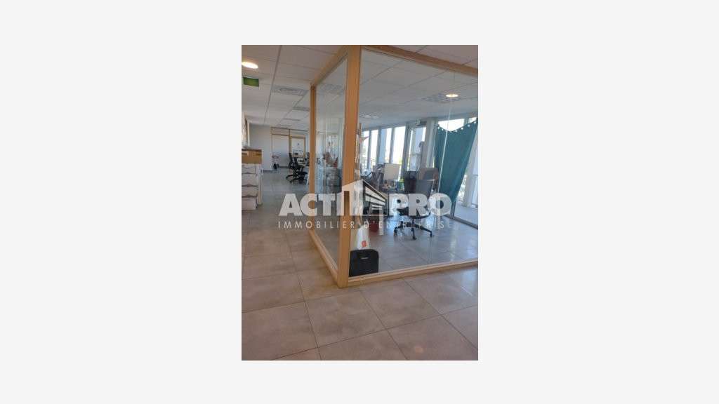 À louer bureaux R+1 à Perpignan Tecnosud2