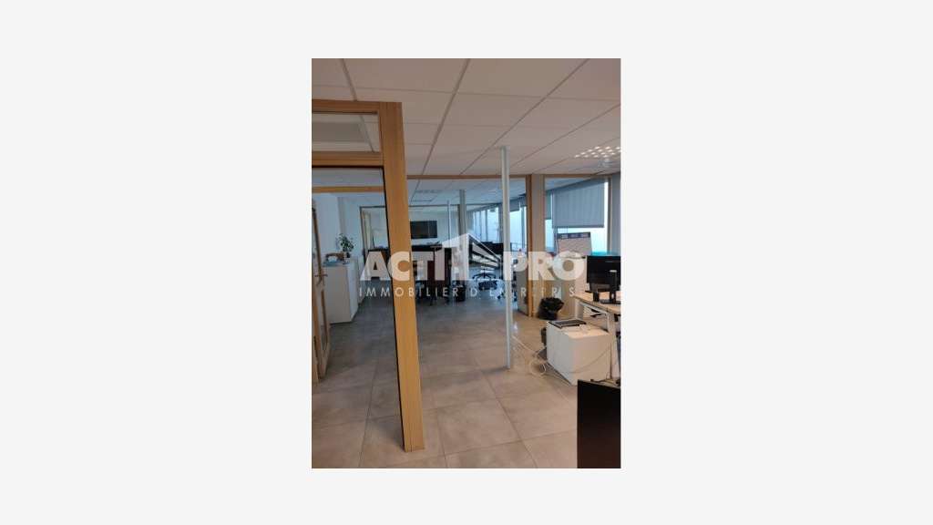 À louer bureaux R+1 à Perpignan Tecnosud2
