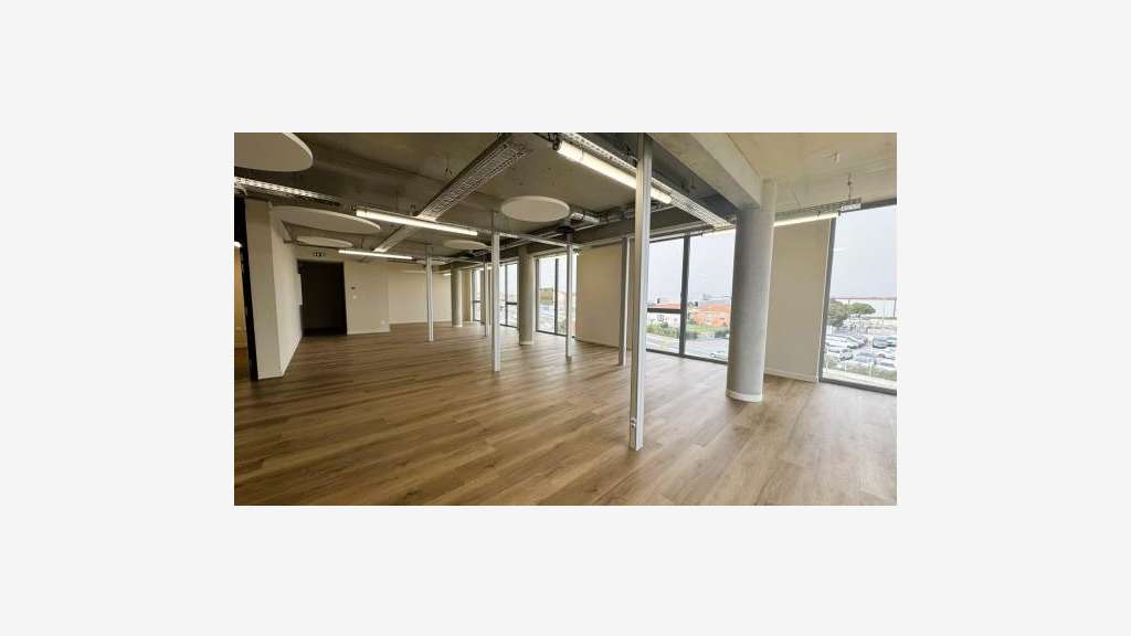 A louer bureaux 144m² R+3 Perpignan Polygone Nord