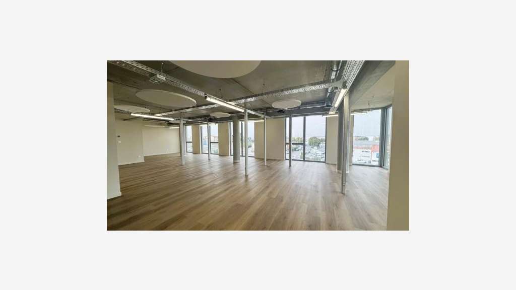 A louer bureaux 144m² R+3 Perpignan Polygone Nord