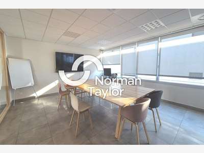 Location bureaux de 247m² à Perpignan Technosud 2