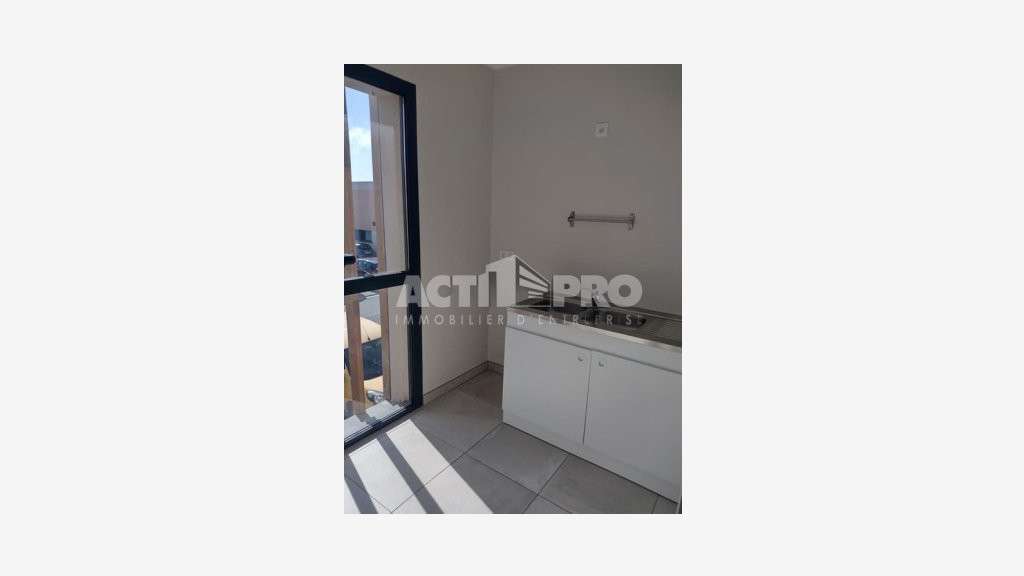 À louer bureaux 40 m² à Perpignan Tecnosud