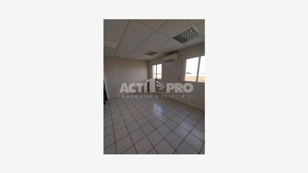 À louer bureaux de 208 m² St-Charles Perpignan