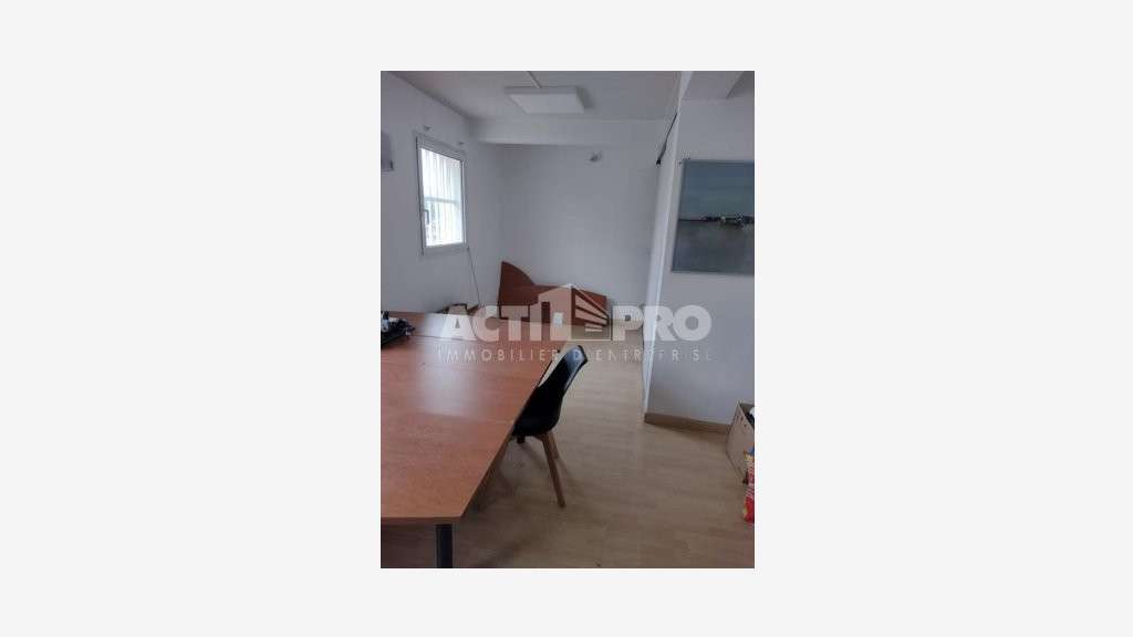 À louer bureaux de 92 m² au sud de Perpignan