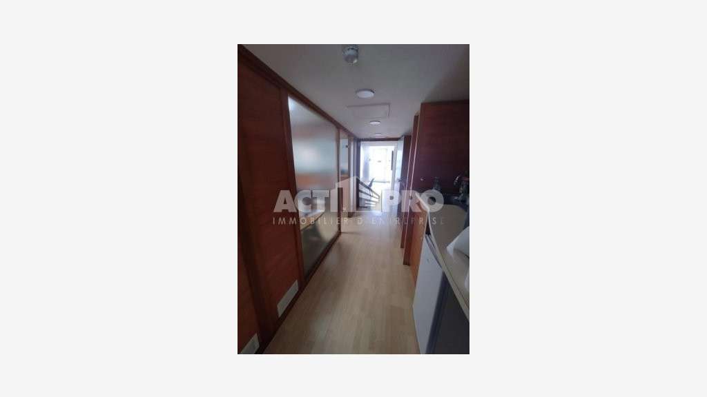 À louer bureaux de 92 m² au sud de Perpignan