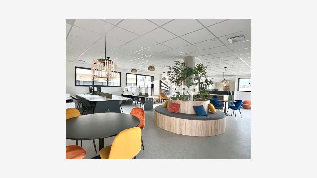 A louer bureaux meublés 11m² Pyrénées Orientales