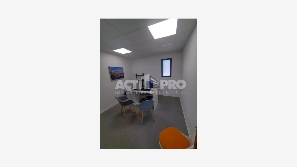 A louer bureaux meublés 11m² Pyrénées Orientales