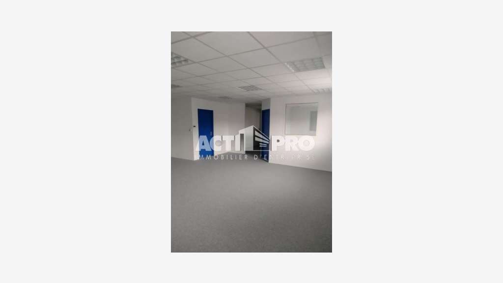 À louer bureaux 160m² R+1 à Perpignan
