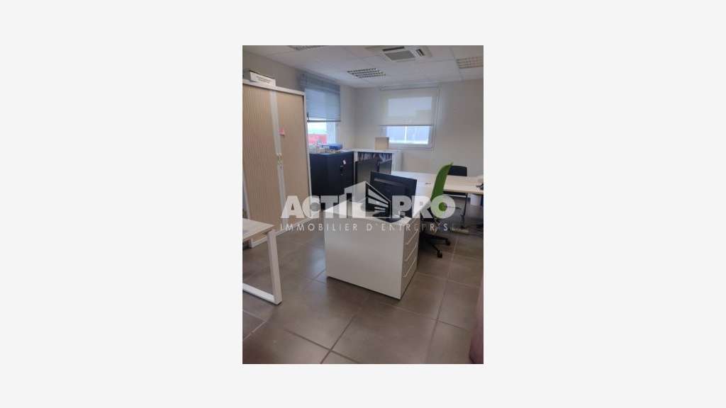 À louer bureaux 155m² R+1 à Perpignan