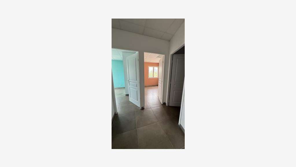 A louer bureau de 31m² sur axe pénétrant Perpignan