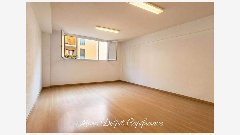 A louer bureau 24m² en hyper-centre Perpignan (66)