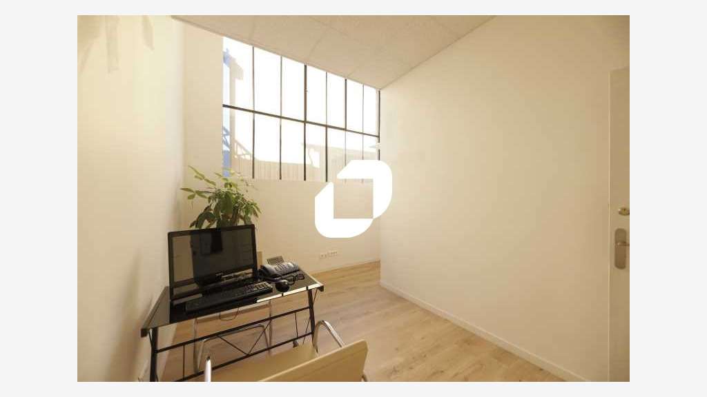 A louer Bureaux 13m² Persan